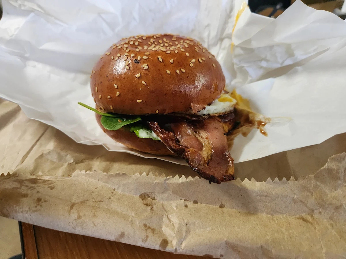 Bacon and Egg Roll with Hash Brown