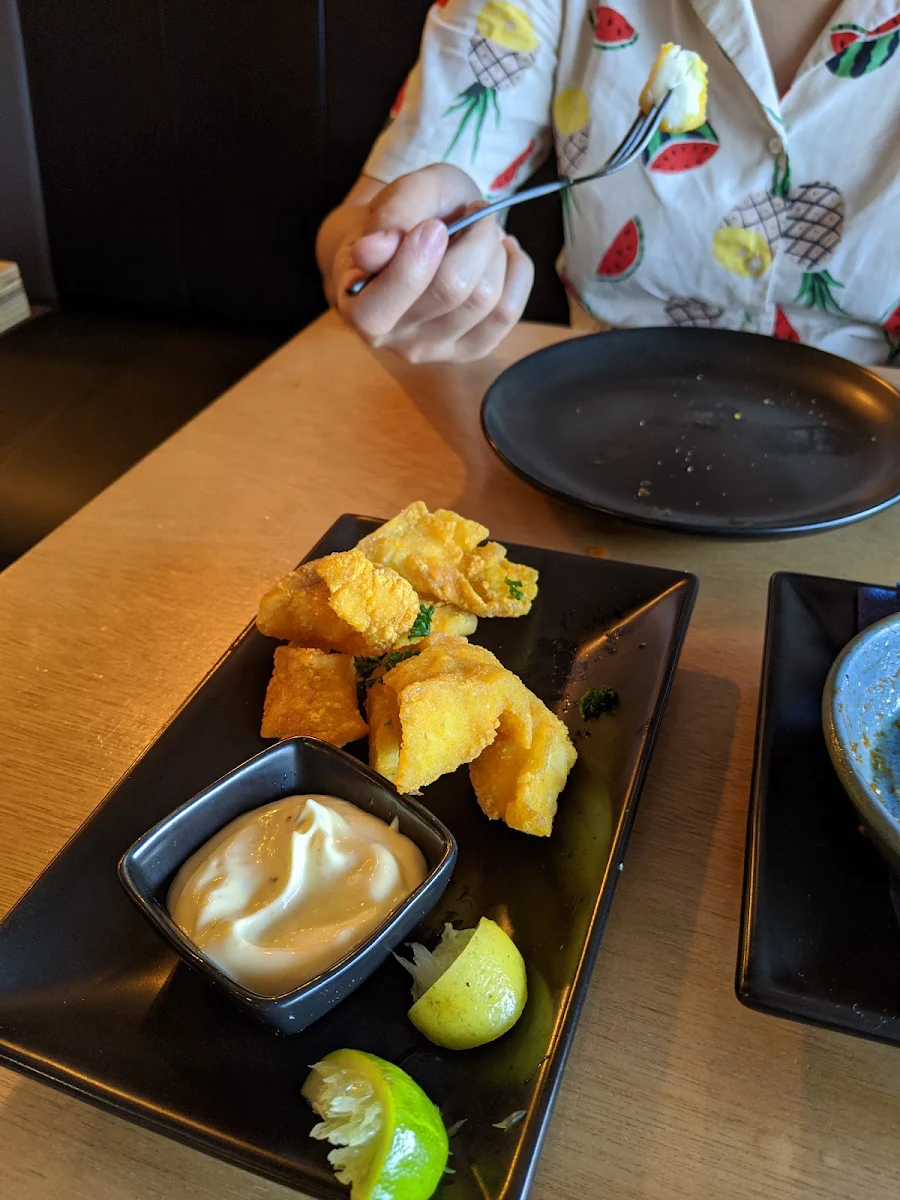 Dusted Fish, Treehouse Tapas and Wine Bar