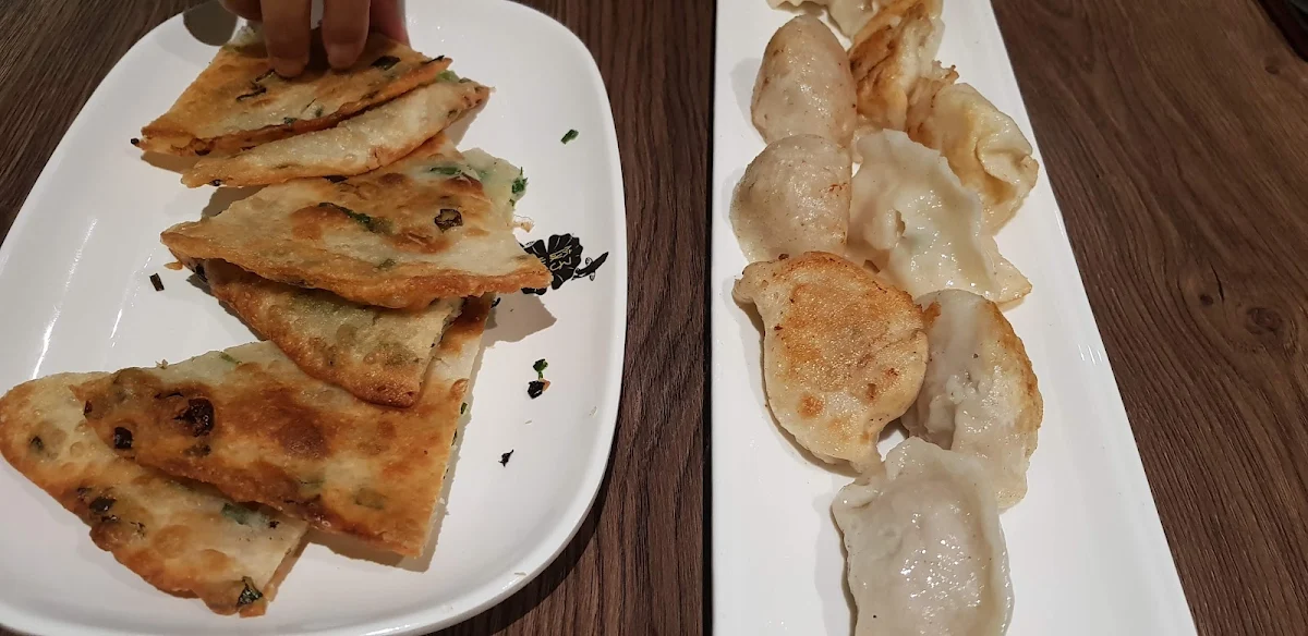 Pan Fried Dumpling Combo 10pcs