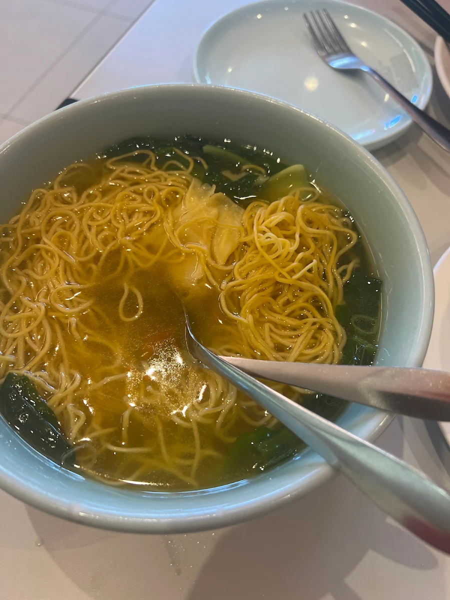 Wonton Noodle Soup 6pcs