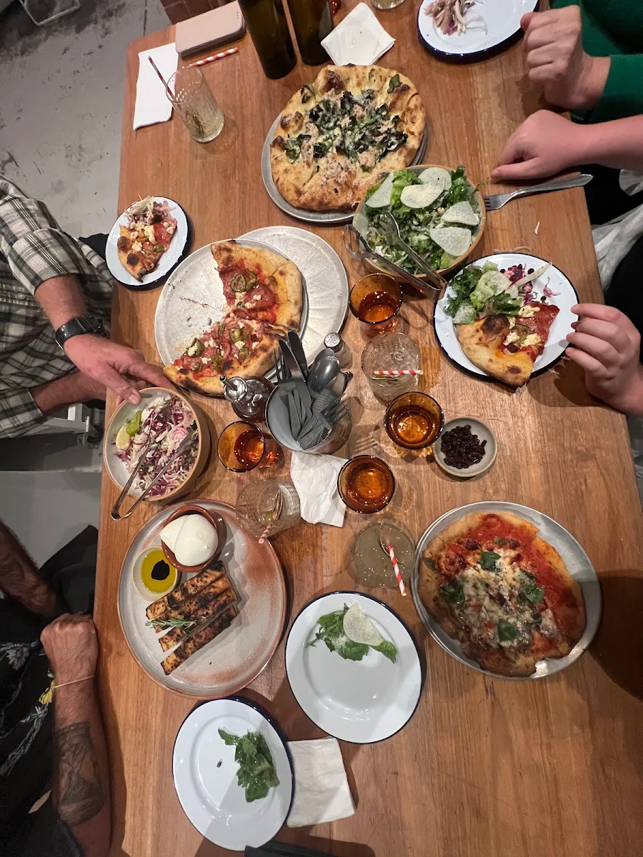 Highlights, Jordy's Pizza Casuarina