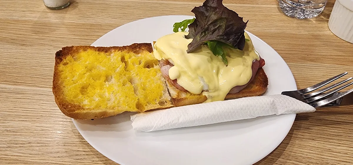Highlights, Angs Coffee & Special Teas