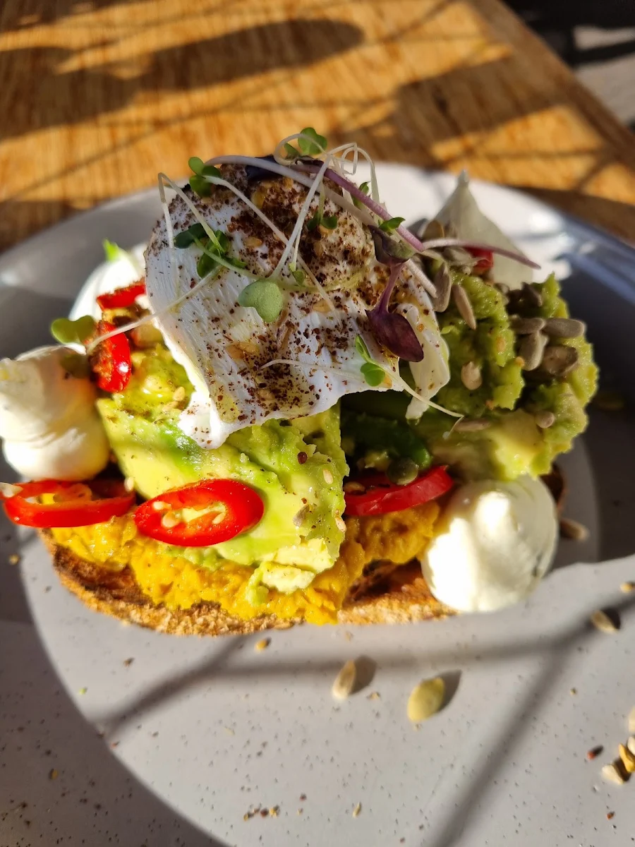 Smashed Avo, Mr Frankie