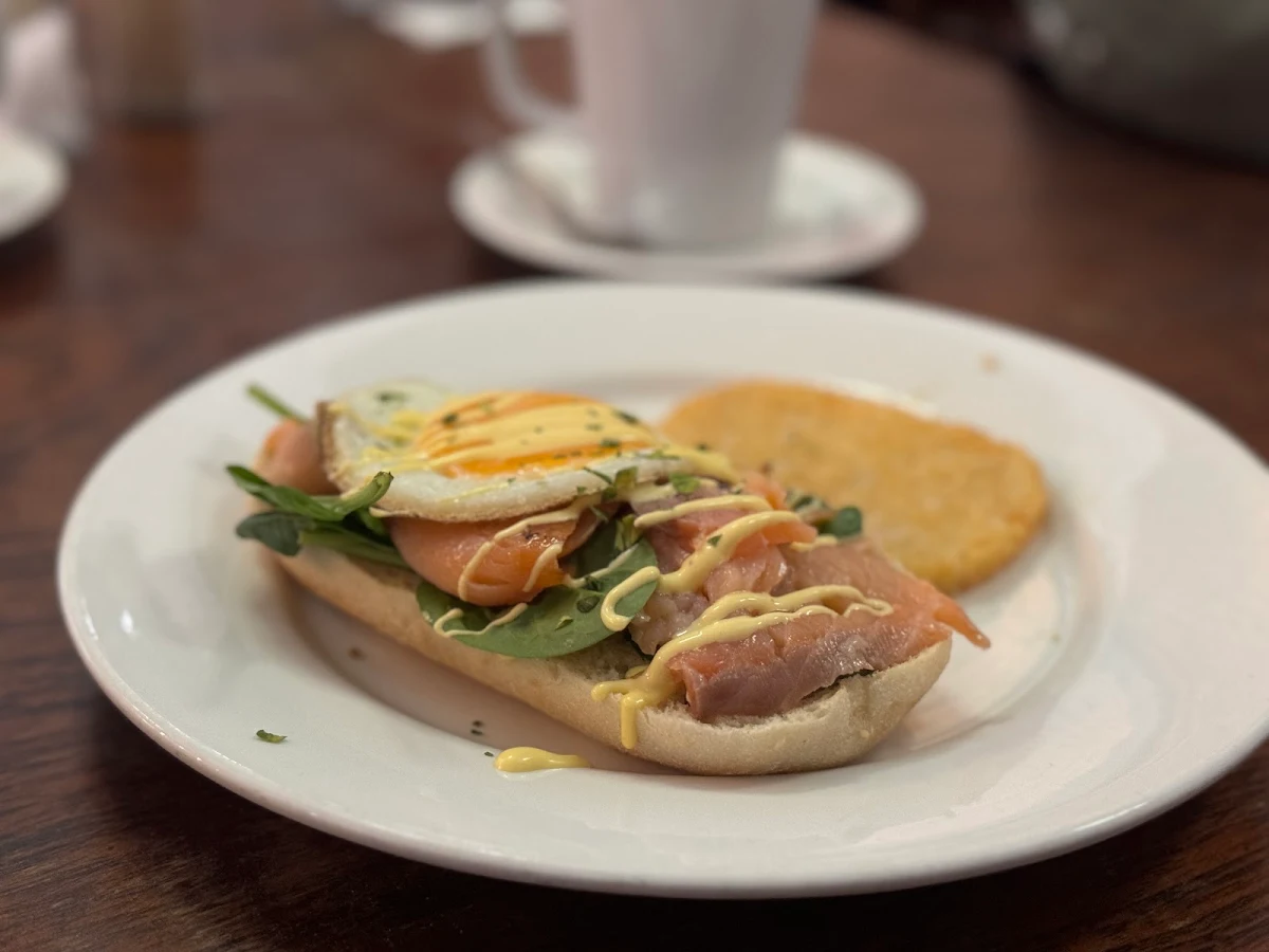 Eggs Benedict