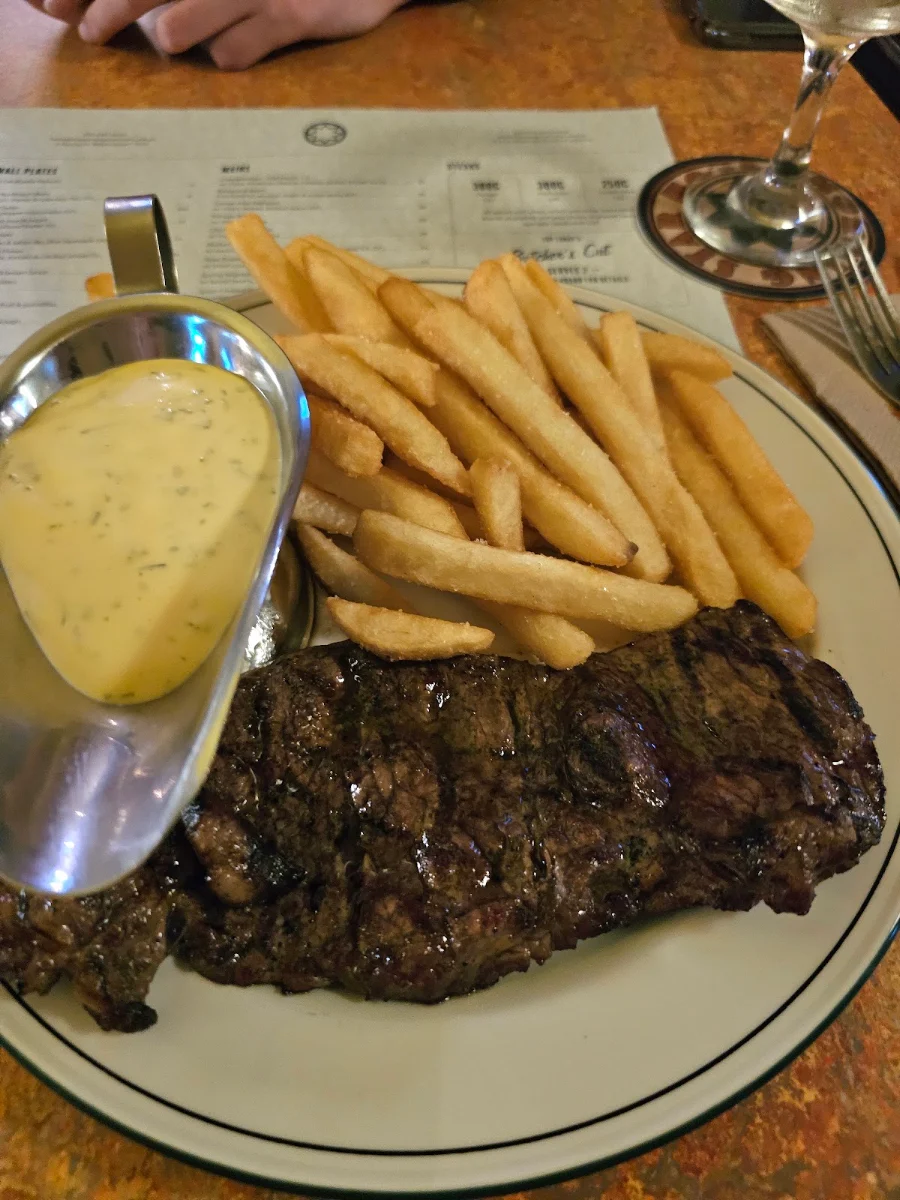 Sirloin Steak Night with Chips Salad & Pepper or Bernaise Sauce Every Tuesday from 4pm