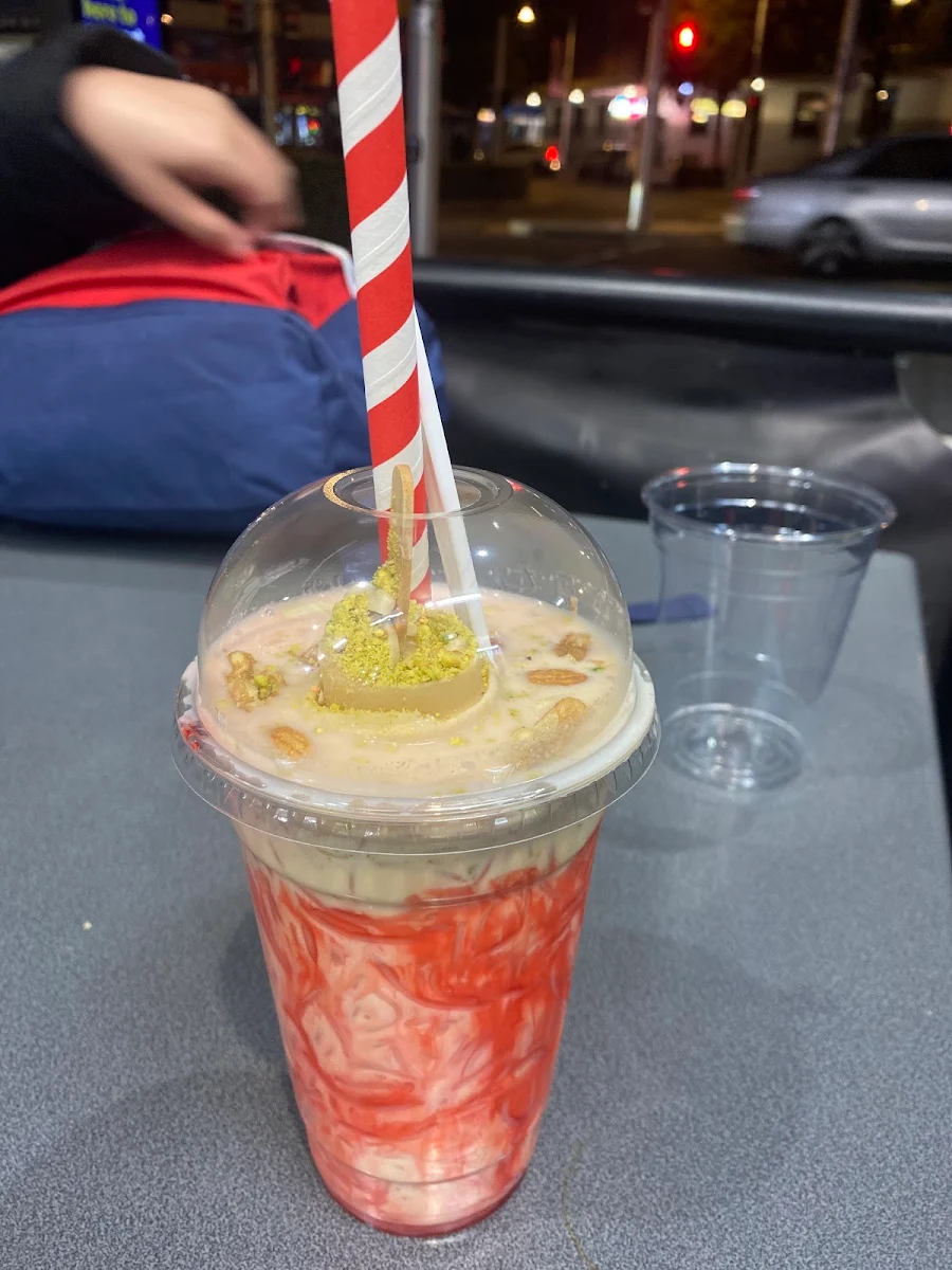 Highlights, Aladin's Fresh fruit juice