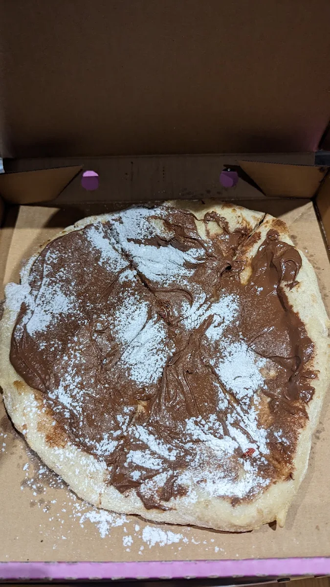 Nutella Pizza