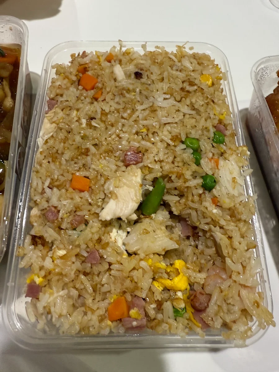 Highlights, Lee's Chinese Takeaway