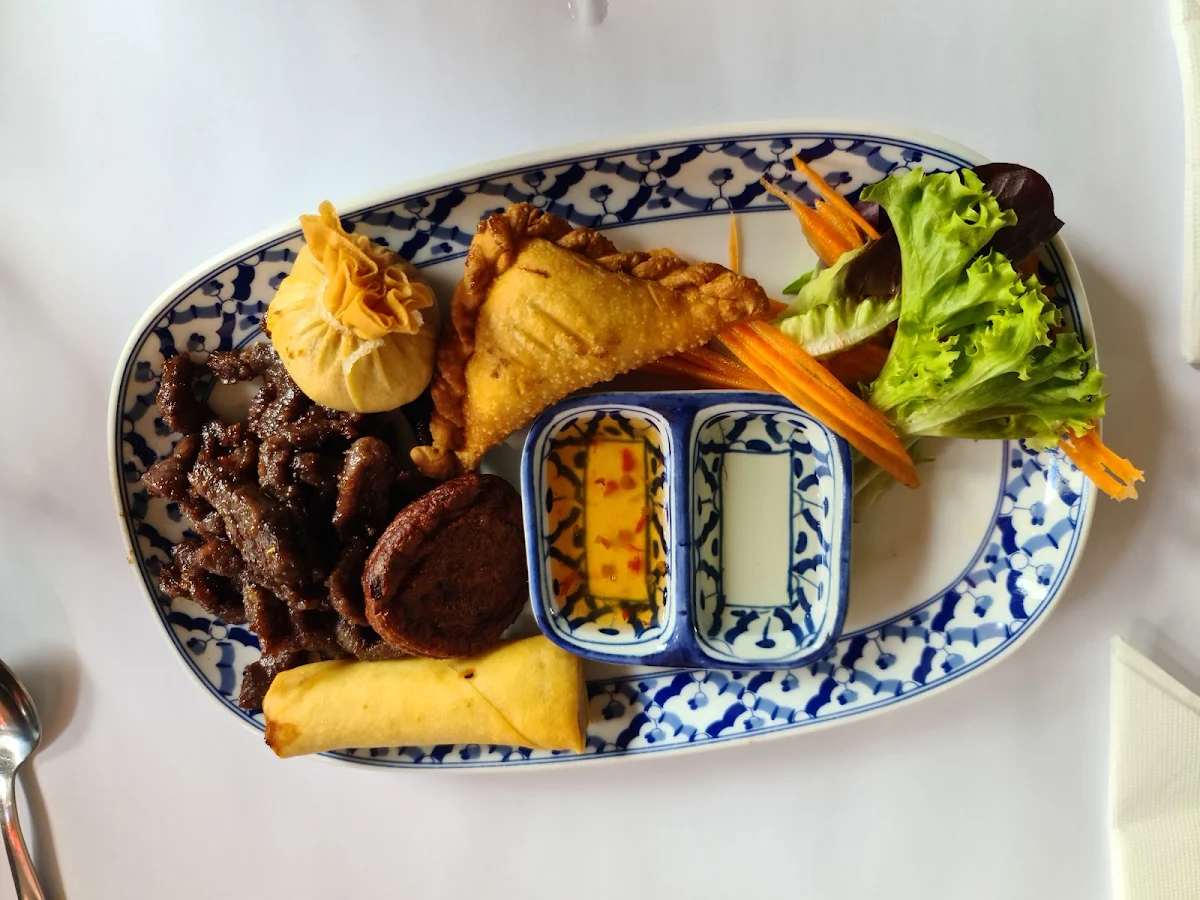 Highlights, Top Thai Restaurant (wallsend)