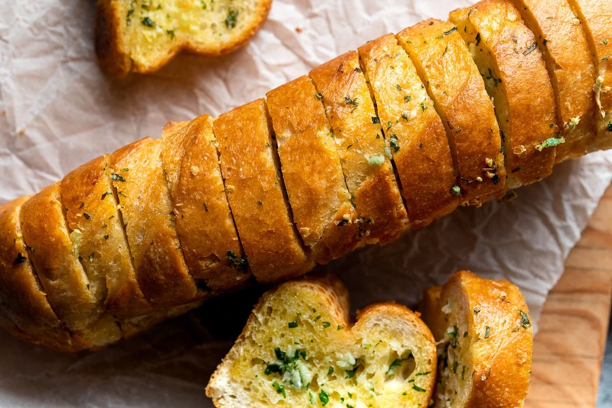 Garlic Bread, Pizza & Grill Palace