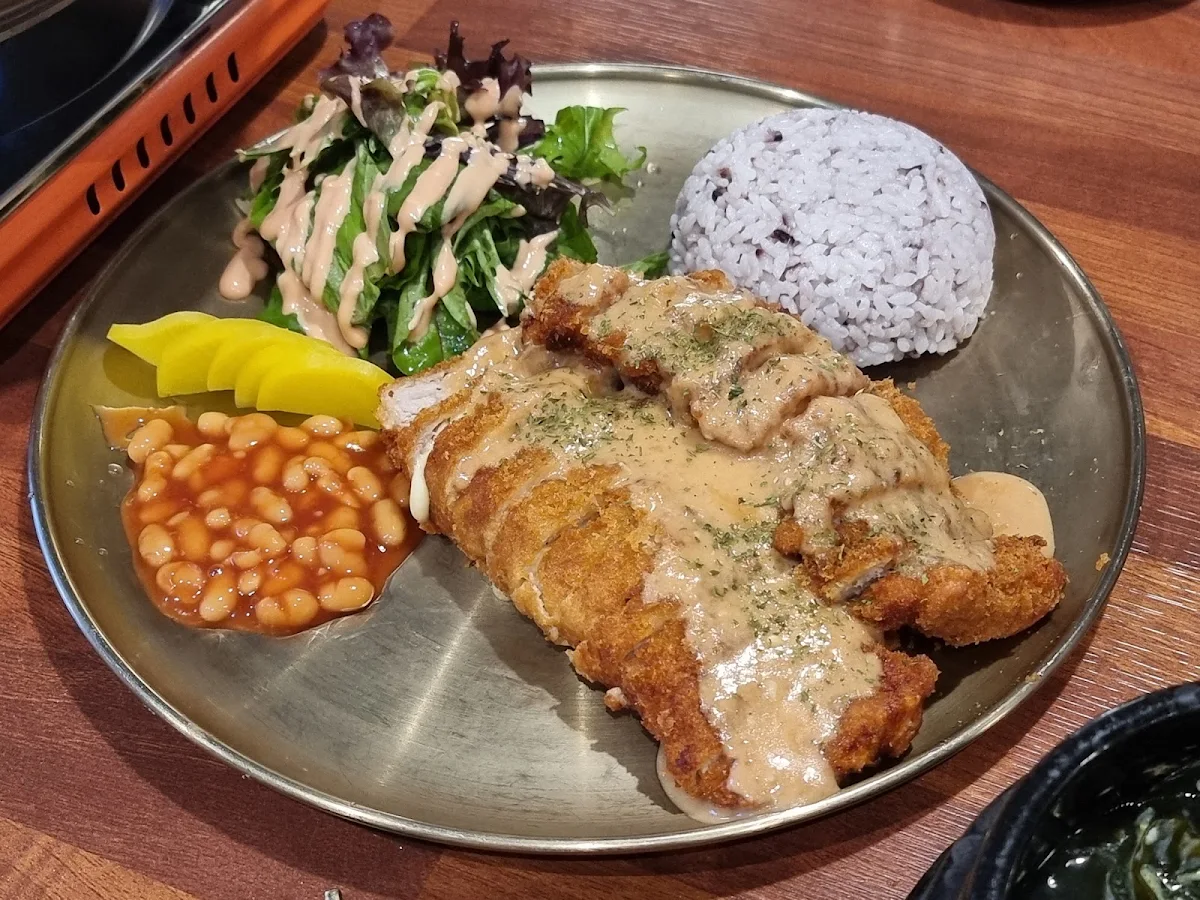 돈까스 pork katsu
