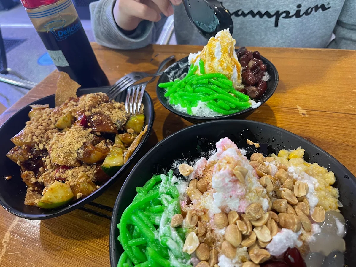 Highlights, Koga Cafe