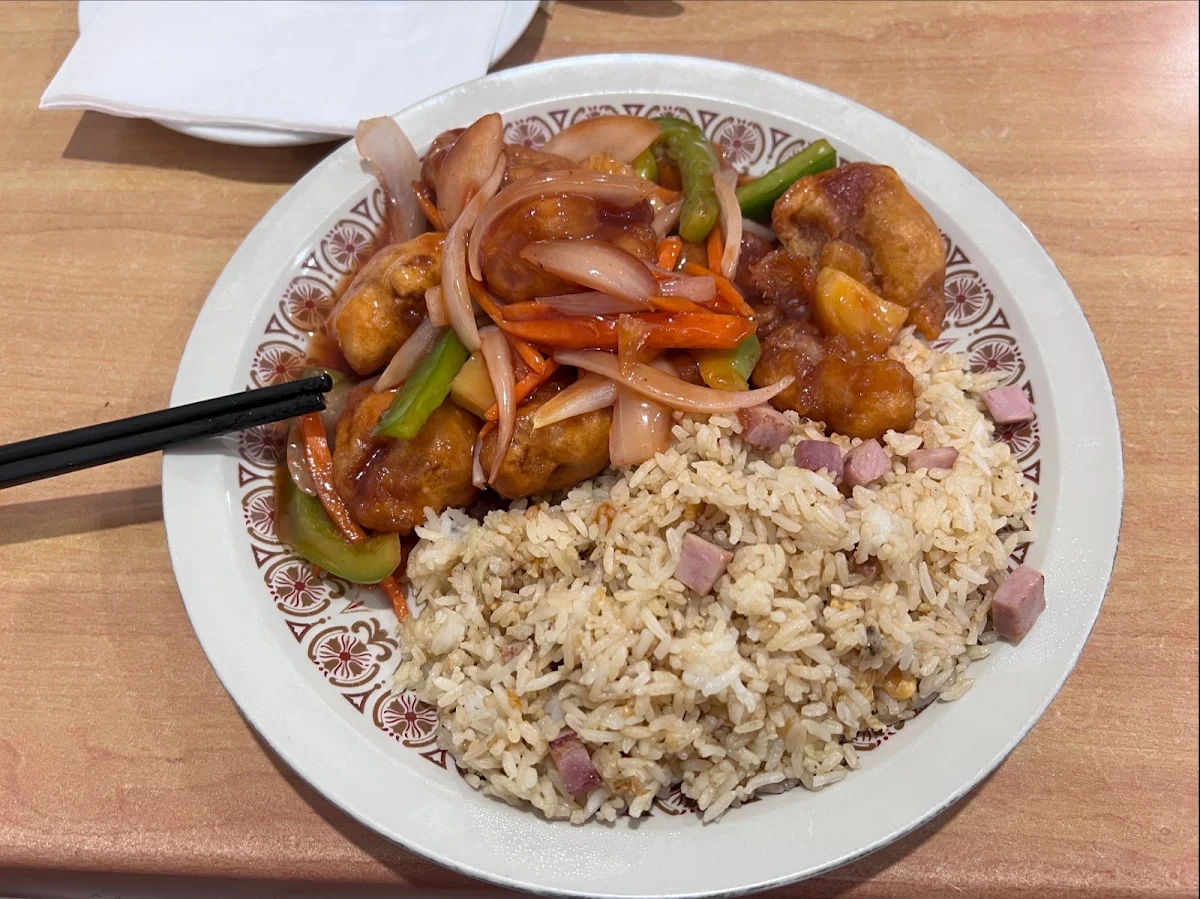 Highlights, Louie's Chinese Restaurant