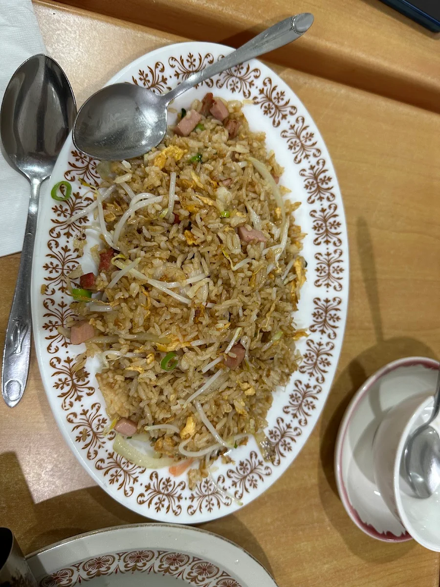 Highlights, Louie's Chinese Restaurant