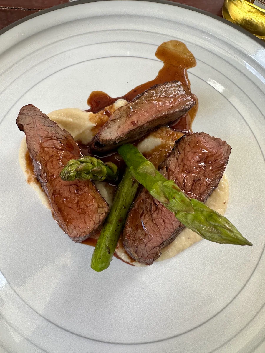 Steak, Morrisons Winery and Restaurant