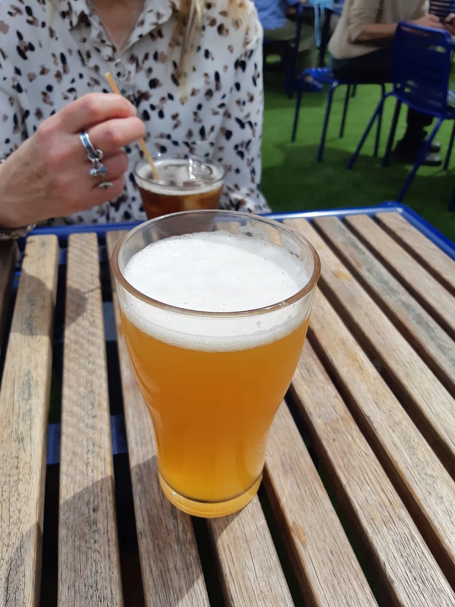 Highlights, Rooftop Bar
