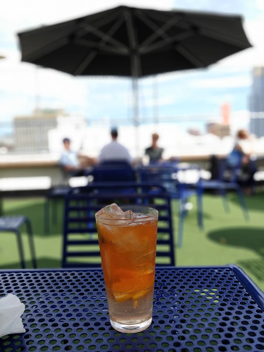 Highlights, Rooftop Bar