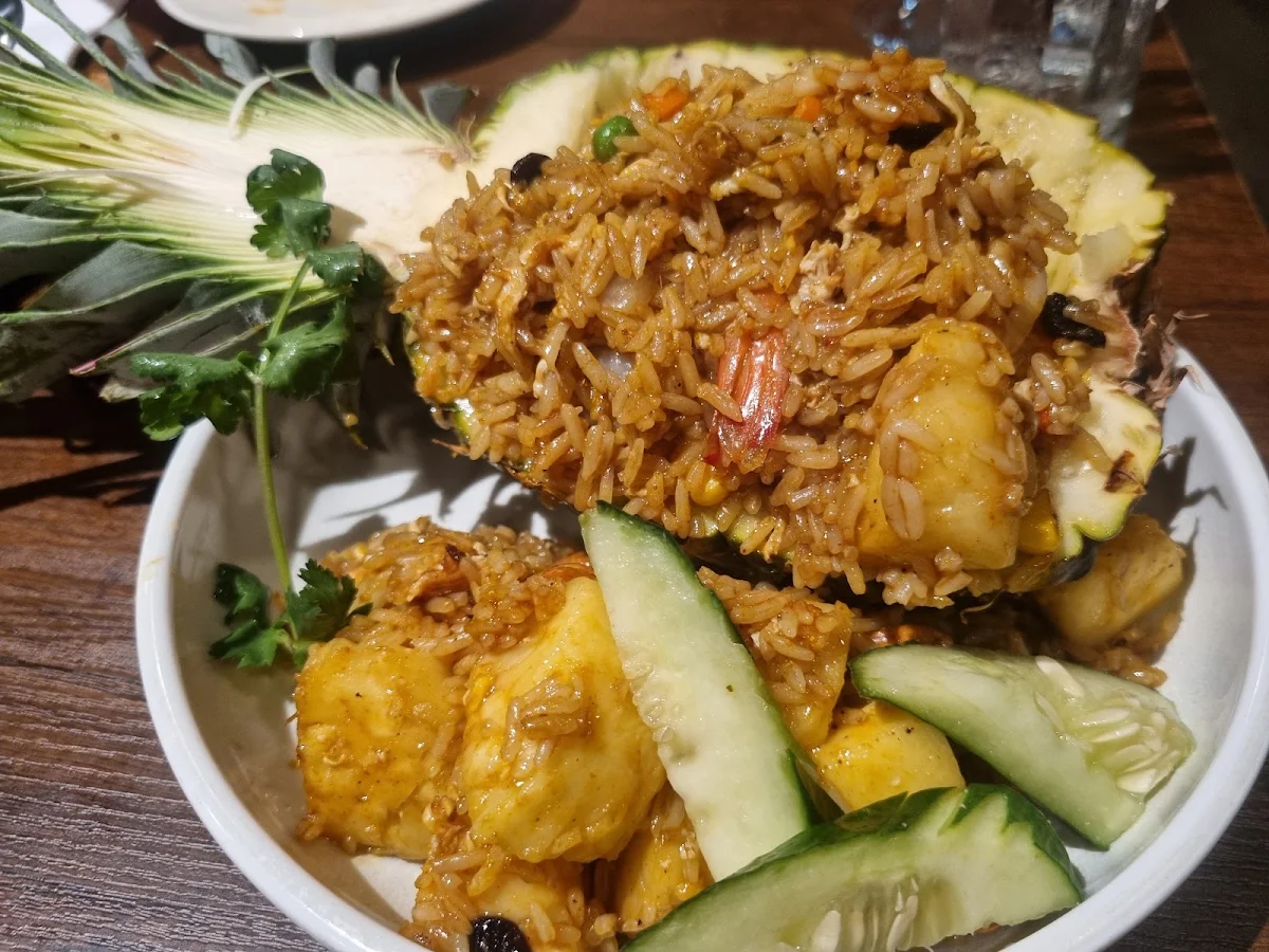 Pineapple Fried Rice, Lamune Thai Restaurant