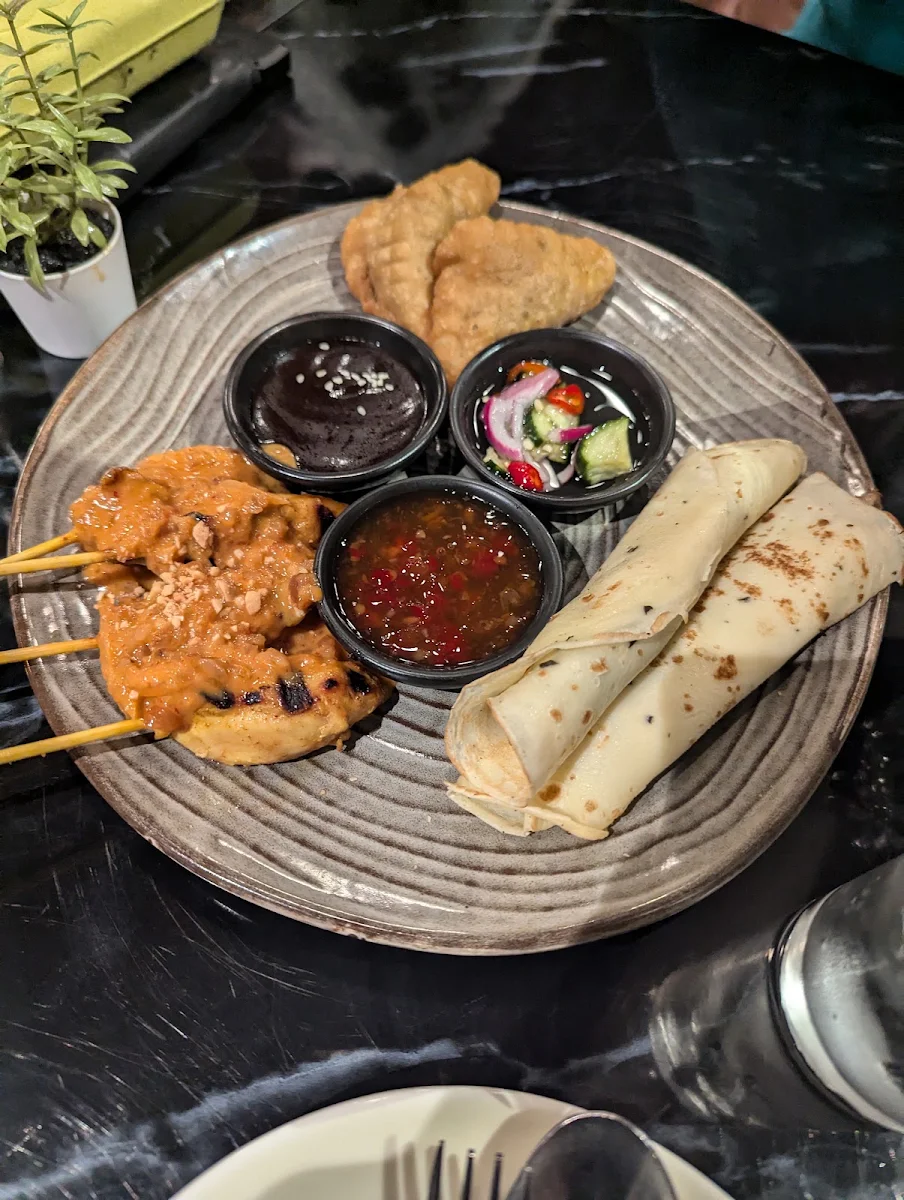 Set a Starters, Lamune Thai Restaurant