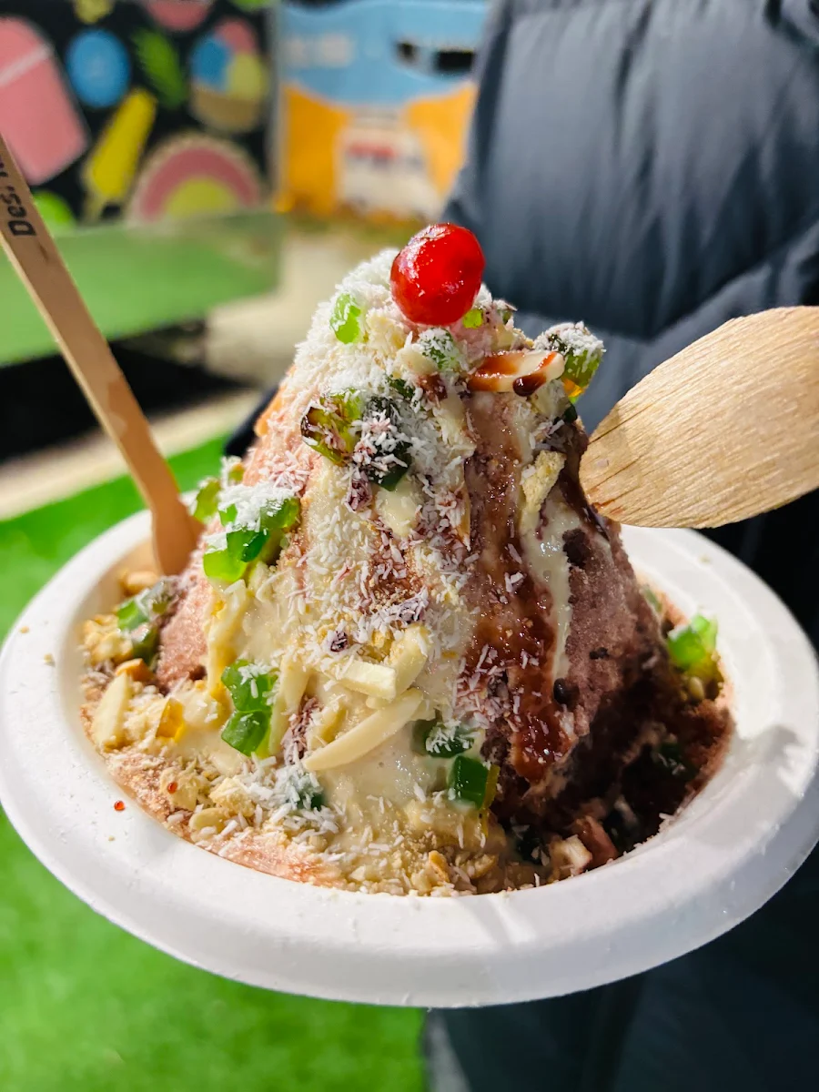 Highlights, Desi Kothi Ice Cream - Officer
