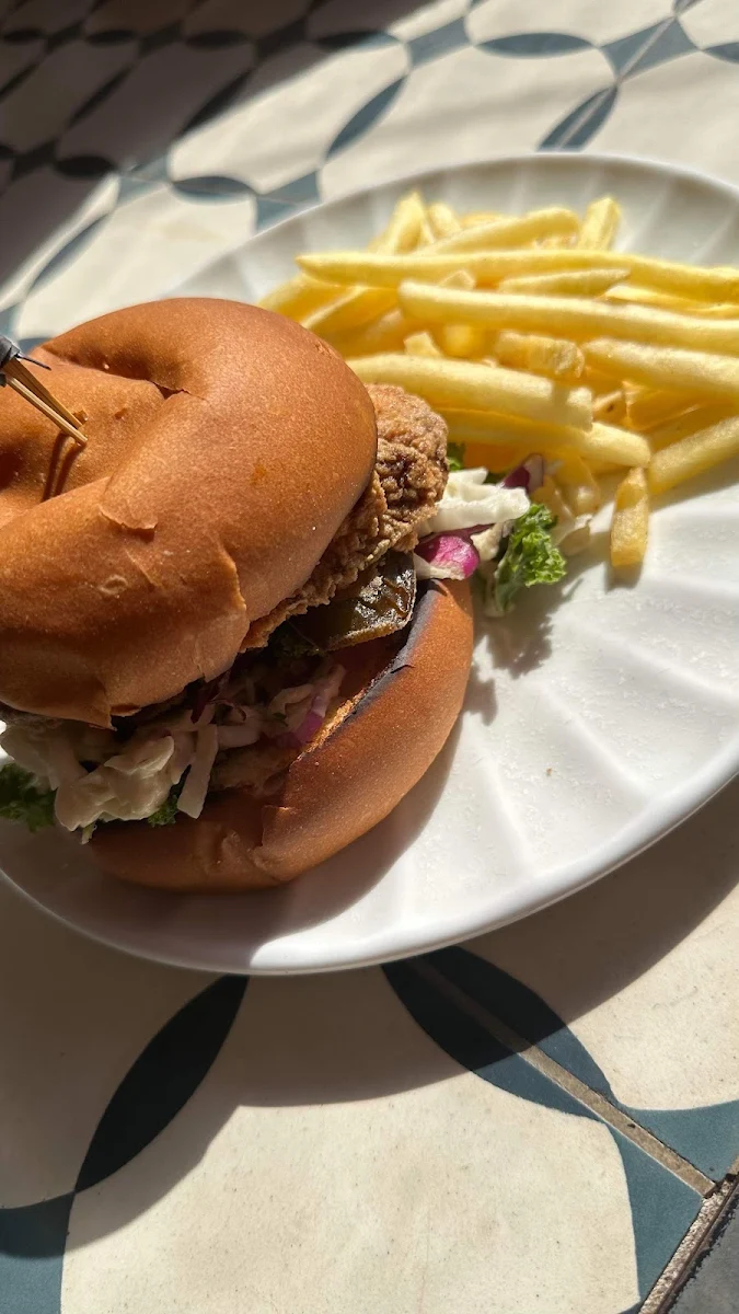Matty's Chicken Burger