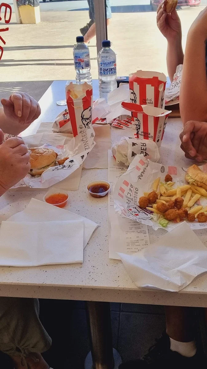 Burger Feast, KFC Gundagai