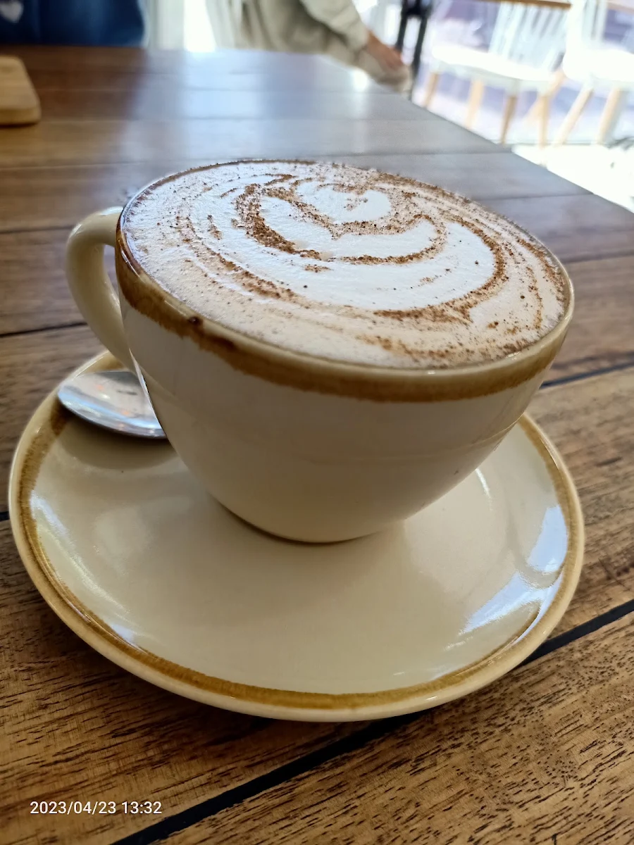 Cappuccino, The high end cafe - YS NO 005