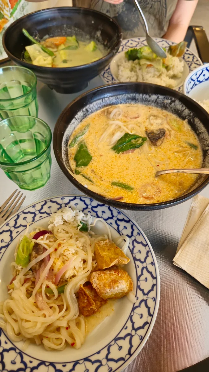 Laksa, Kempsey Bangkok Sister