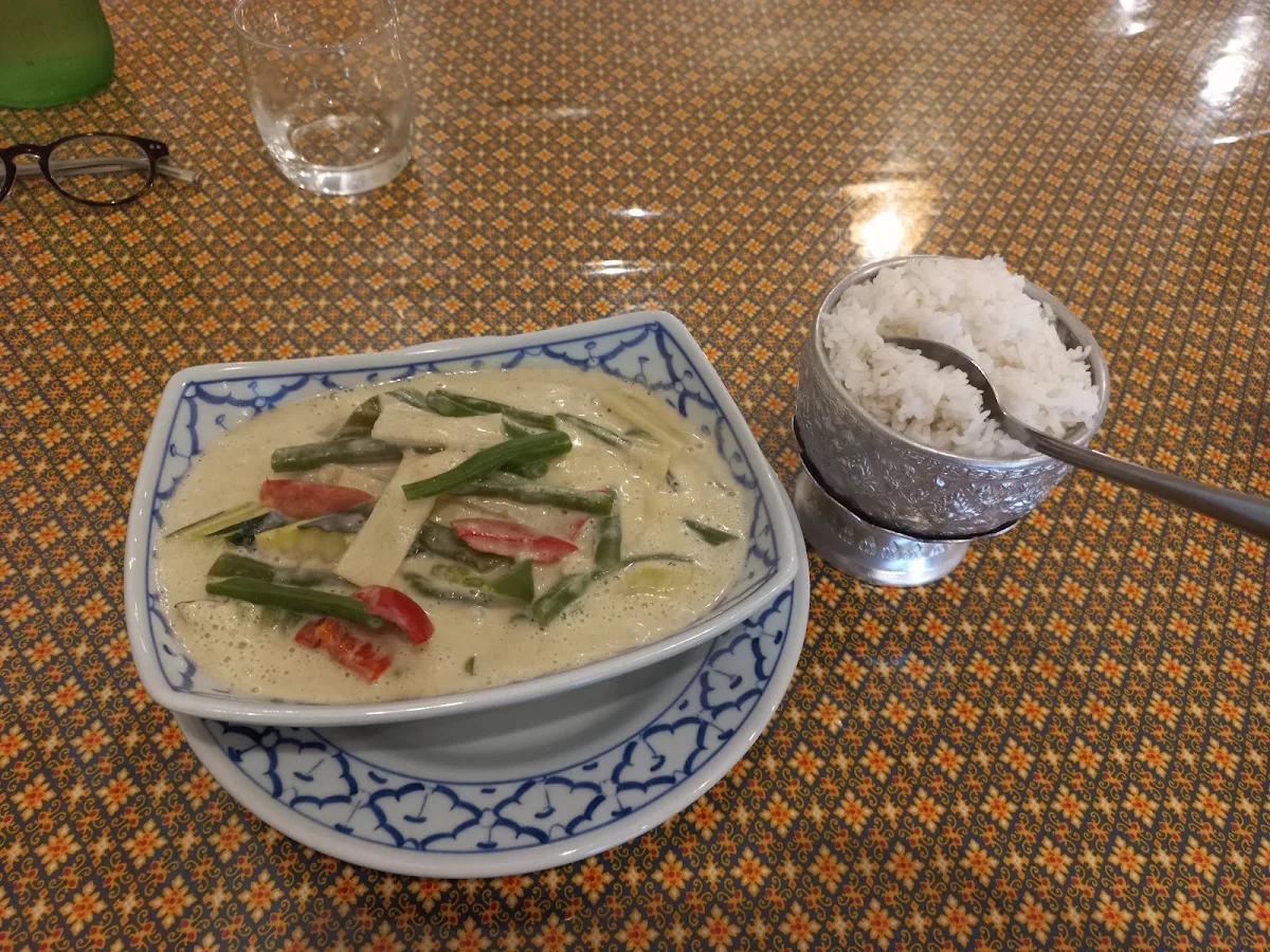 Vegetable Green Curry, Kempsey Bangkok Sister