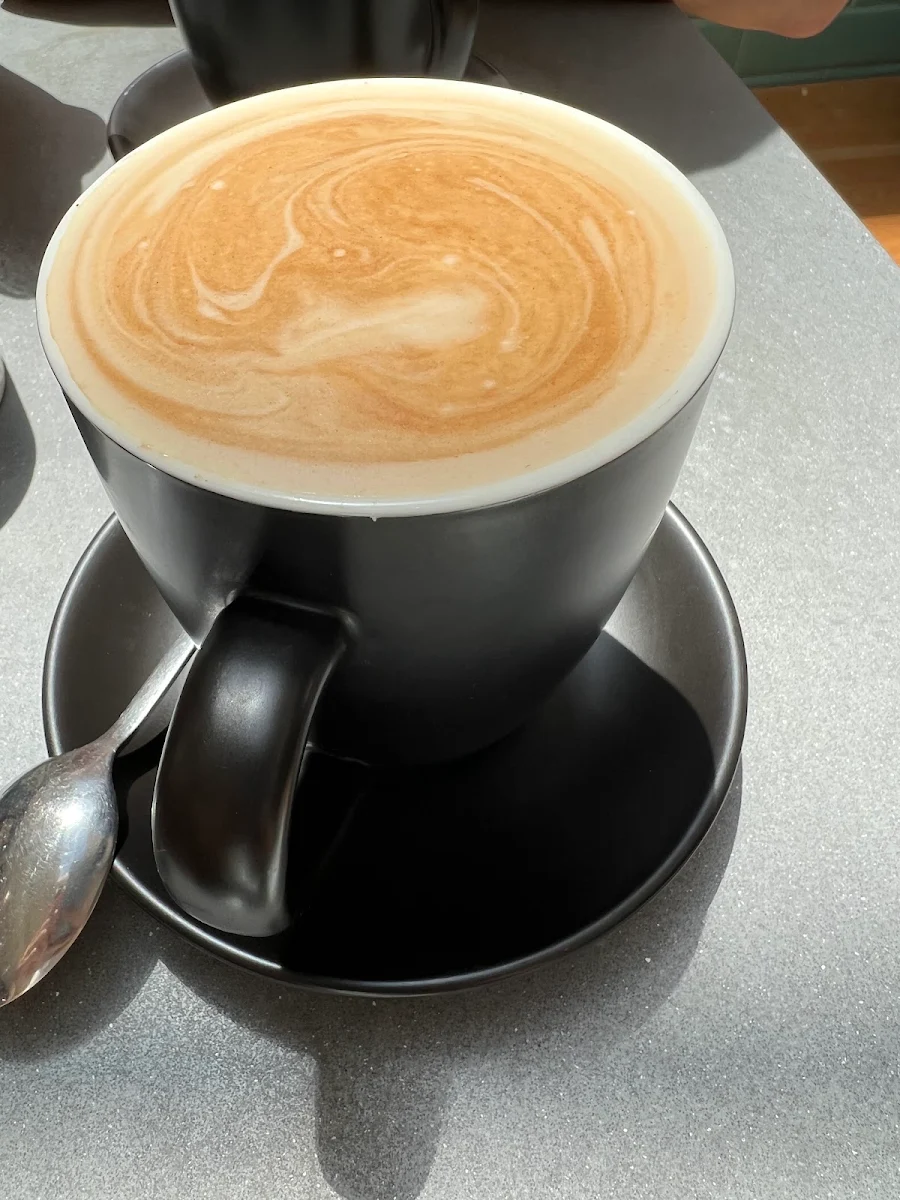 Flat White, Coffea Espresso Bar