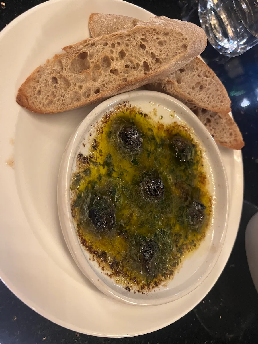 Escargot De Bourgogne a L' Ail