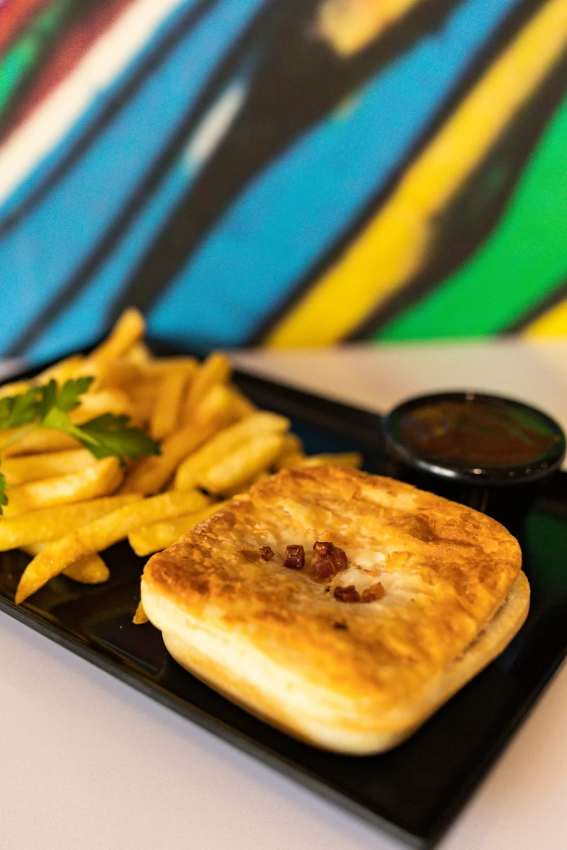 Meat Pie & Chips