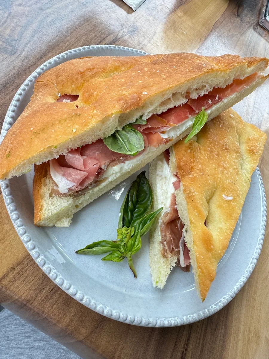 Highlights, BETTO deli & cucina