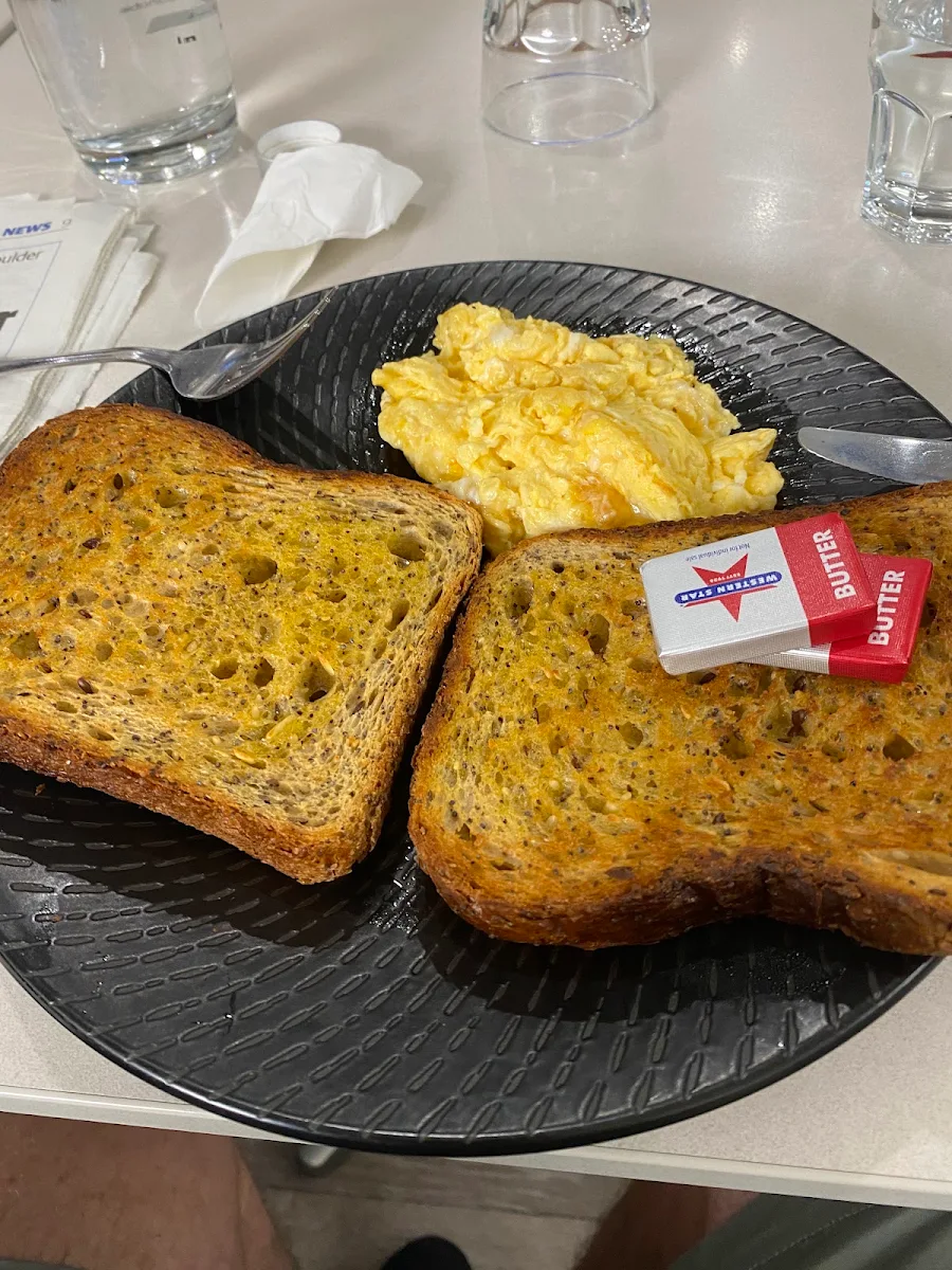 Scrambled Eggs with Toast
