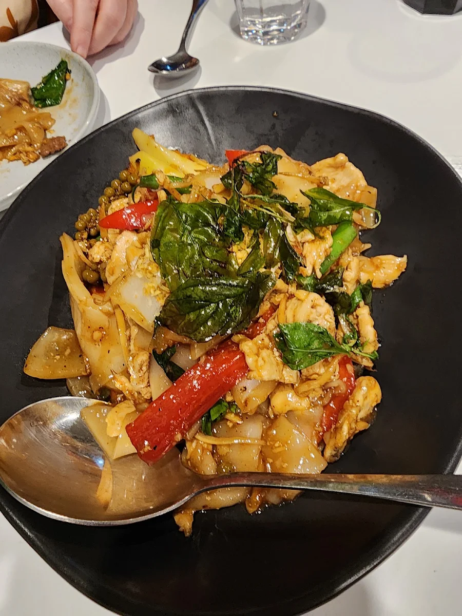 Pad Kee Mao