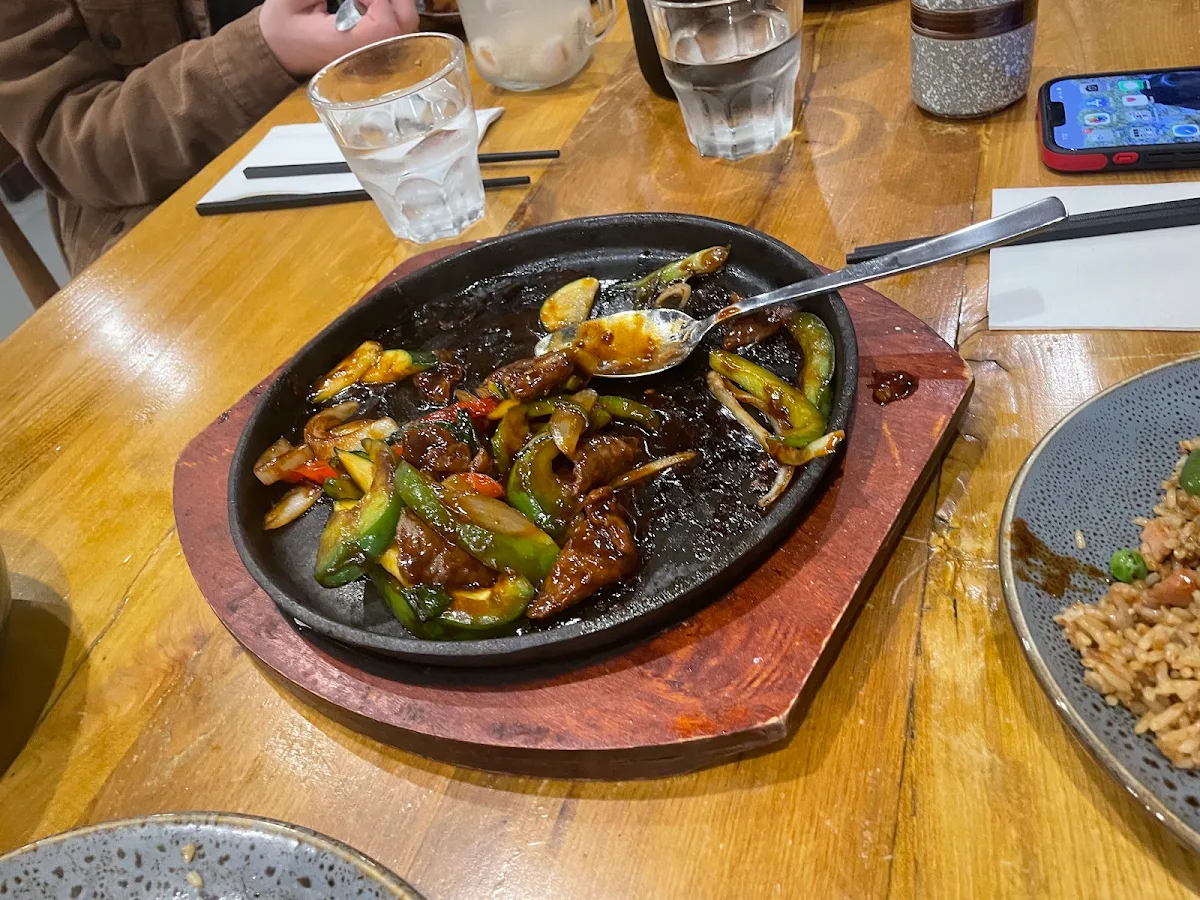 Sizzling Black Pepper Beef
