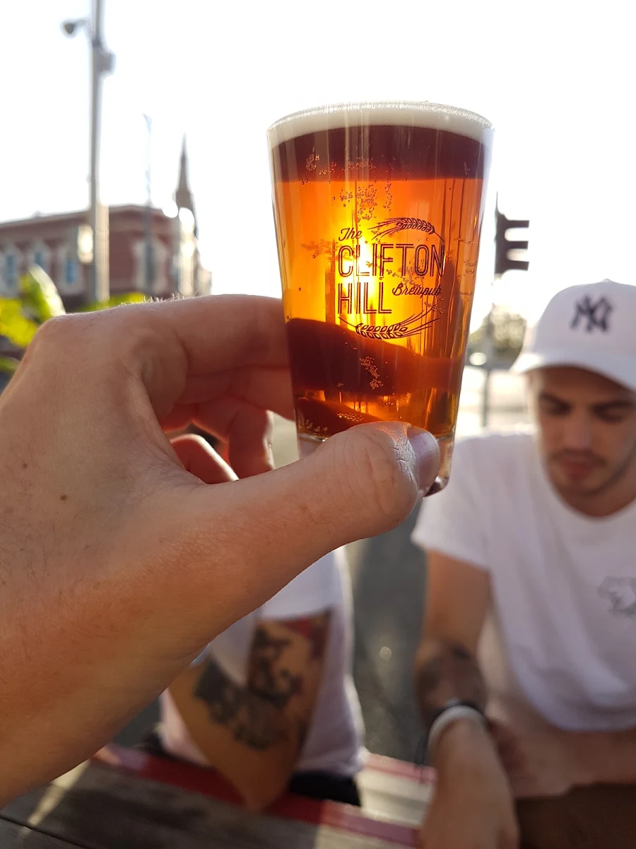 Tiny Beer, The Clifton Hill Hotel
