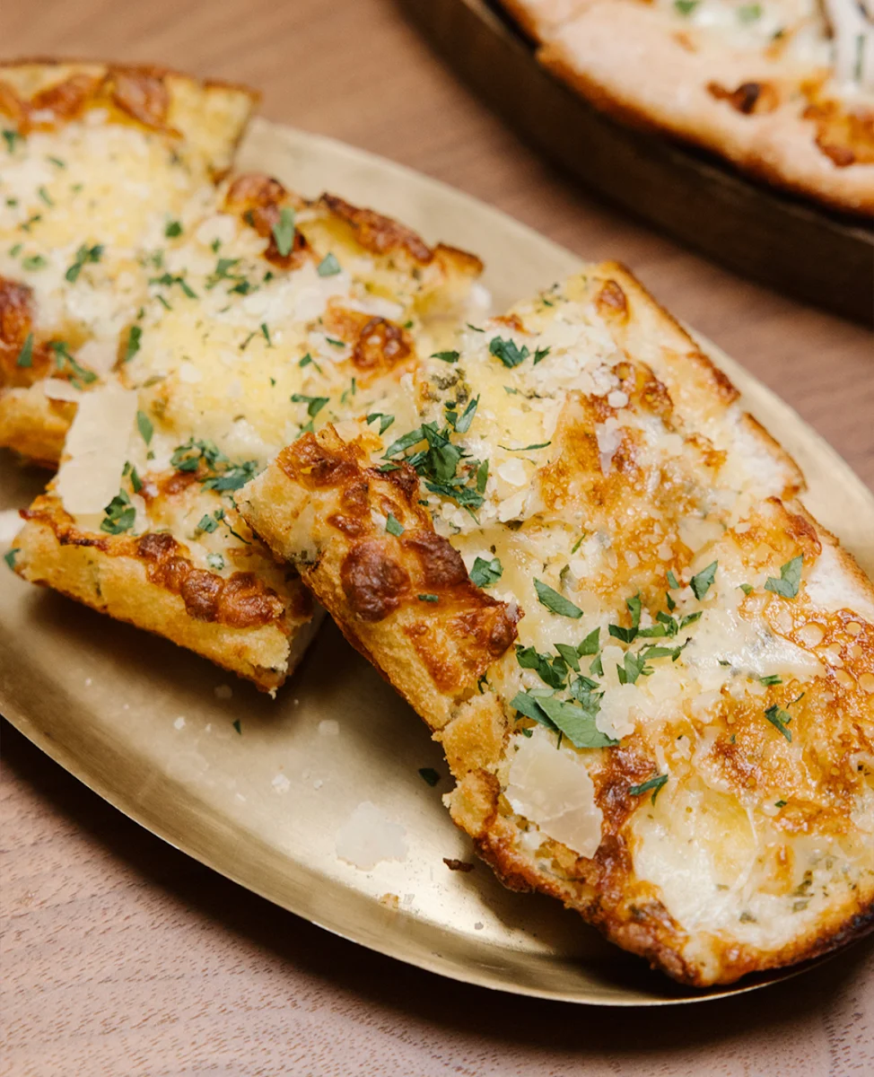 Garlic Bread, Crust Pizza Mildura