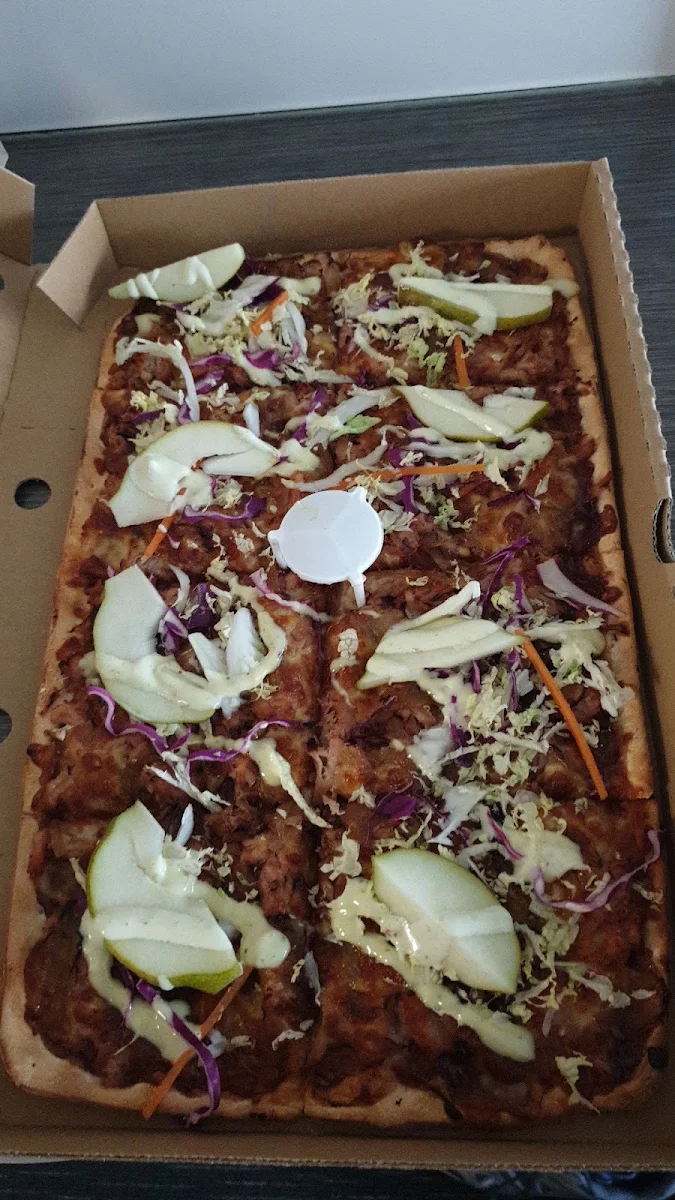 Pulled Pork Pizza, Crust Pizza Mildura
