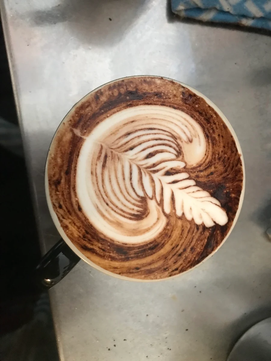 Highlights, Madlilys Cafe
