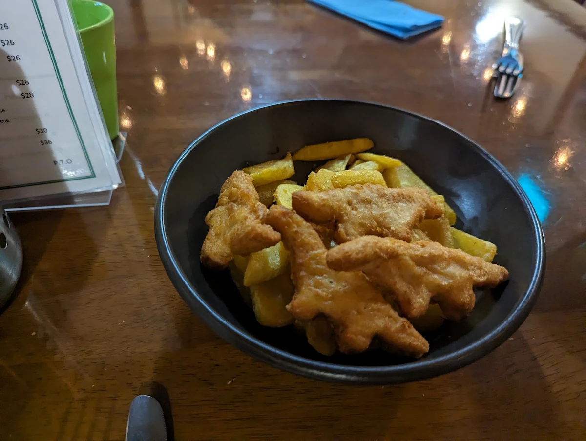 Chicken Nuggets and Chips