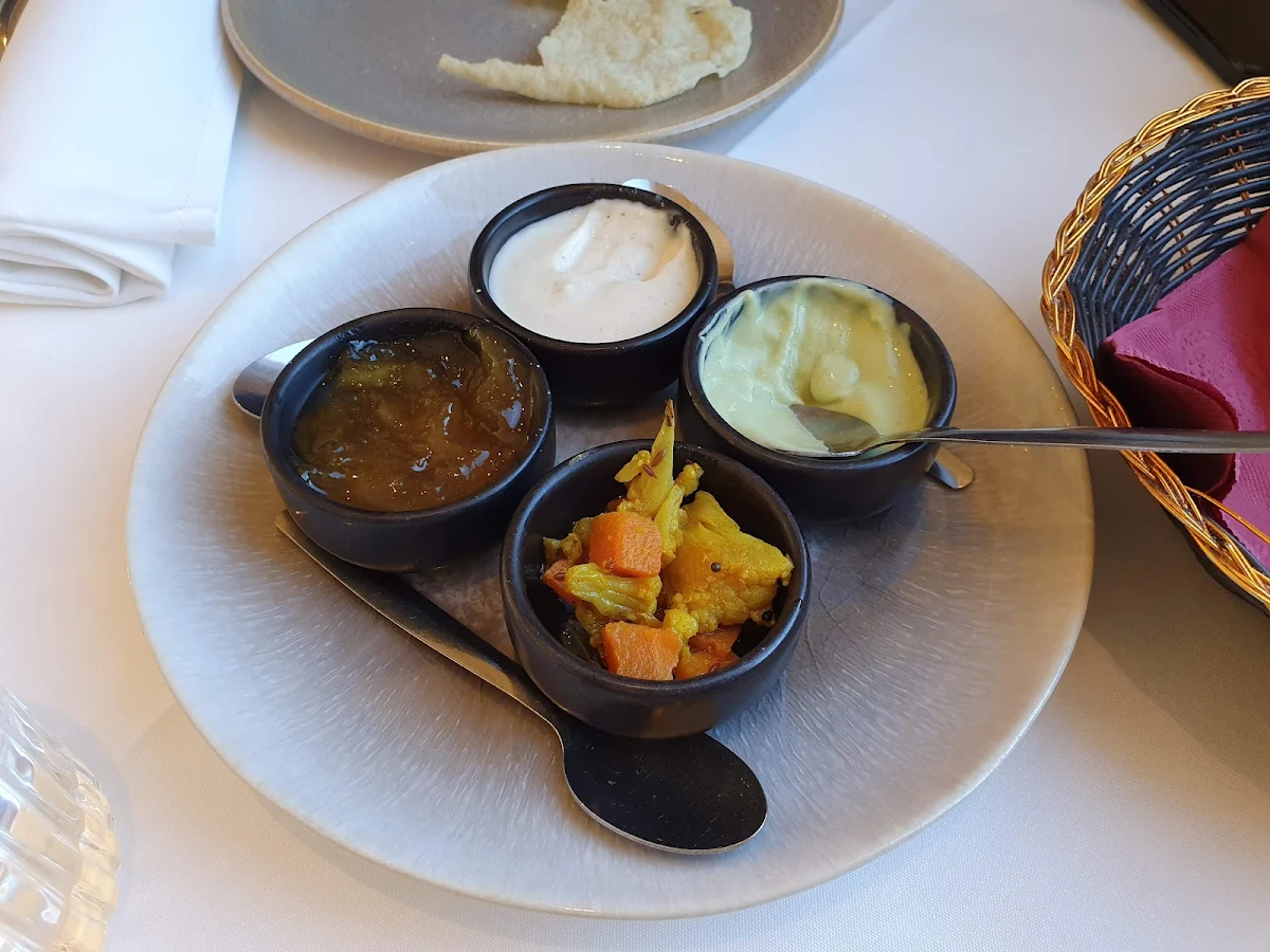 Pappadums, Lavendra Indian