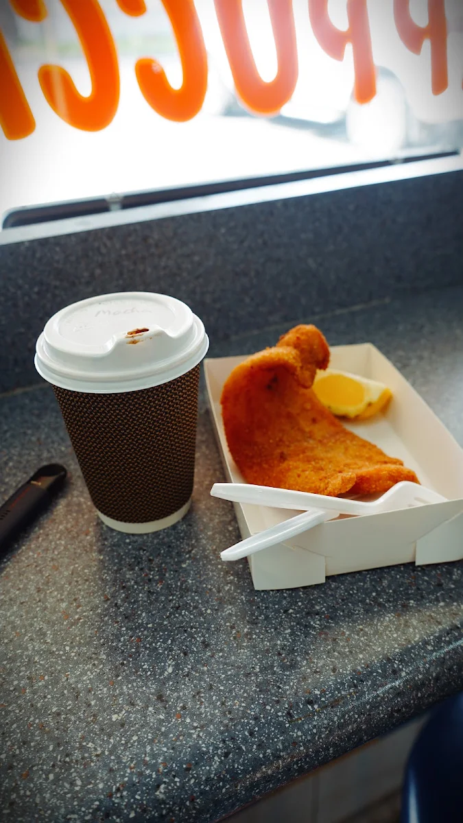 Highlights, Lakeside Seafood Takeaway