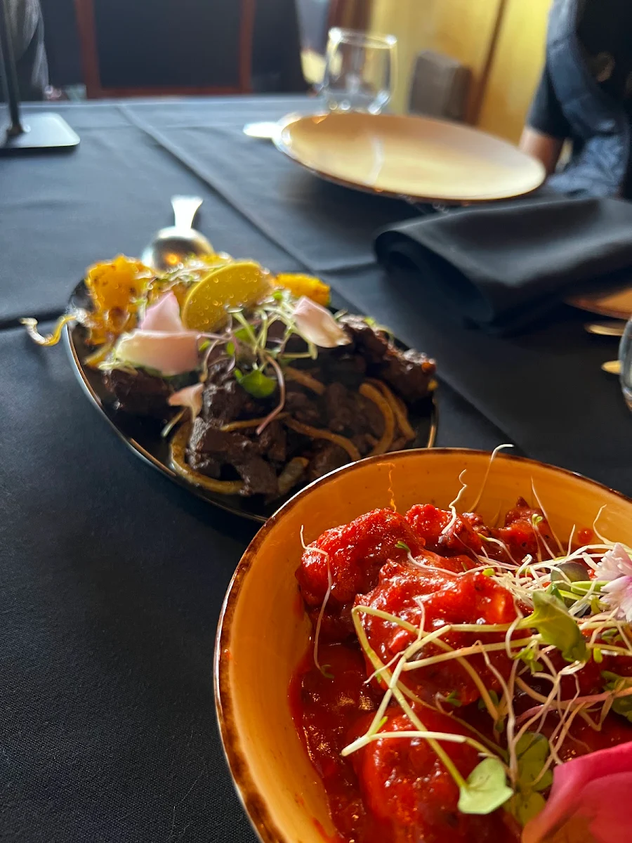 Highlights, Waadiya Mount Waverley