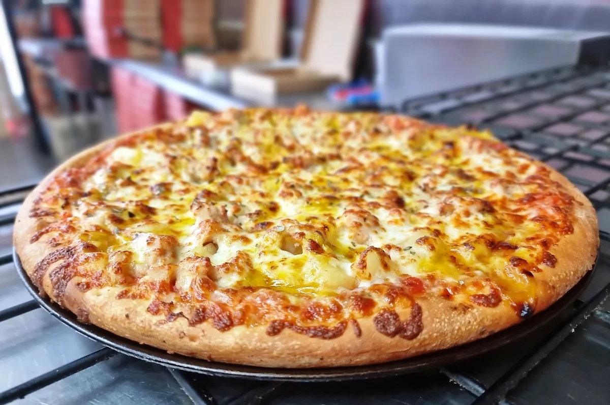 Highlights, Big Boyz Pizza