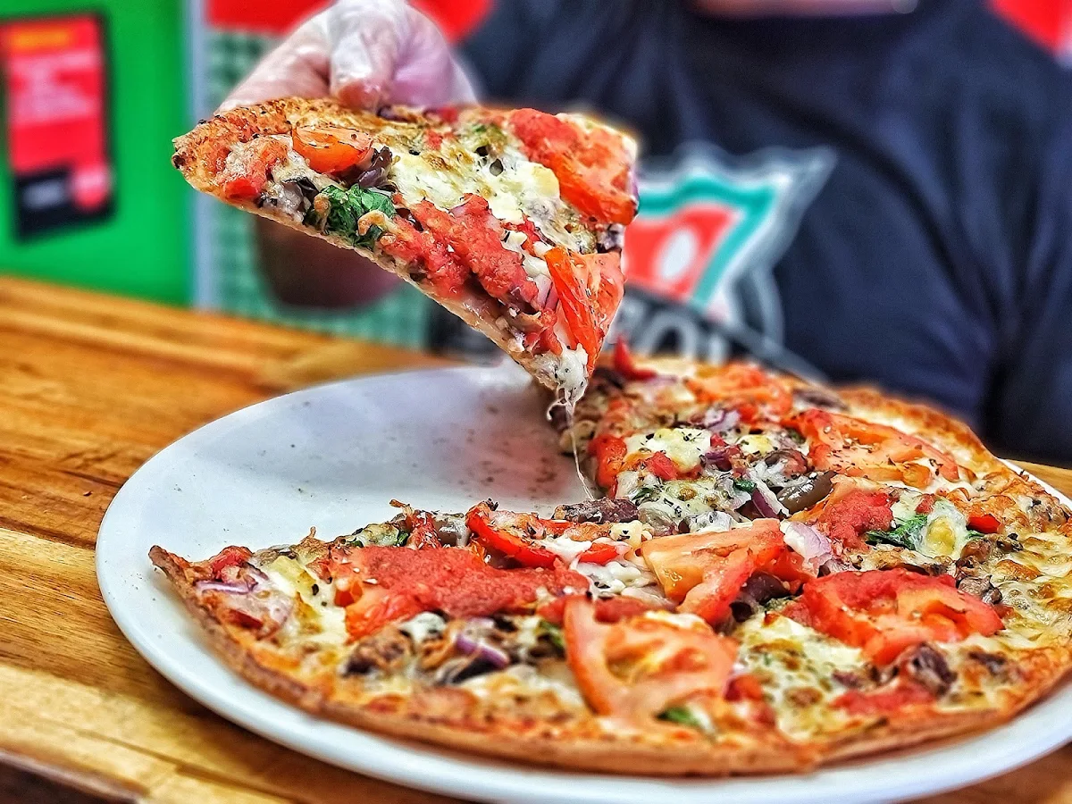 Highlights, Big Boyz Pizza