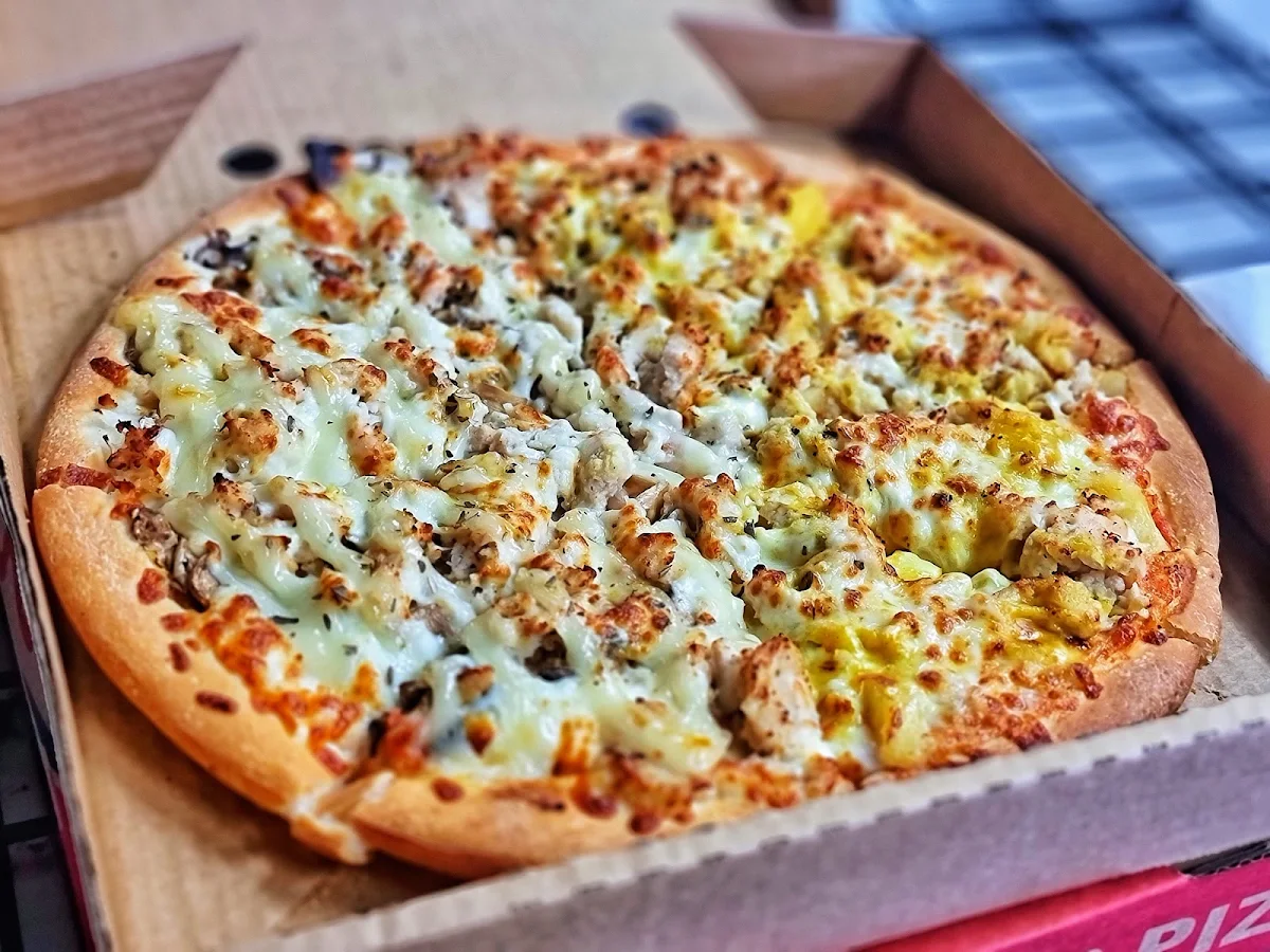 Highlights, Big Boyz Pizza