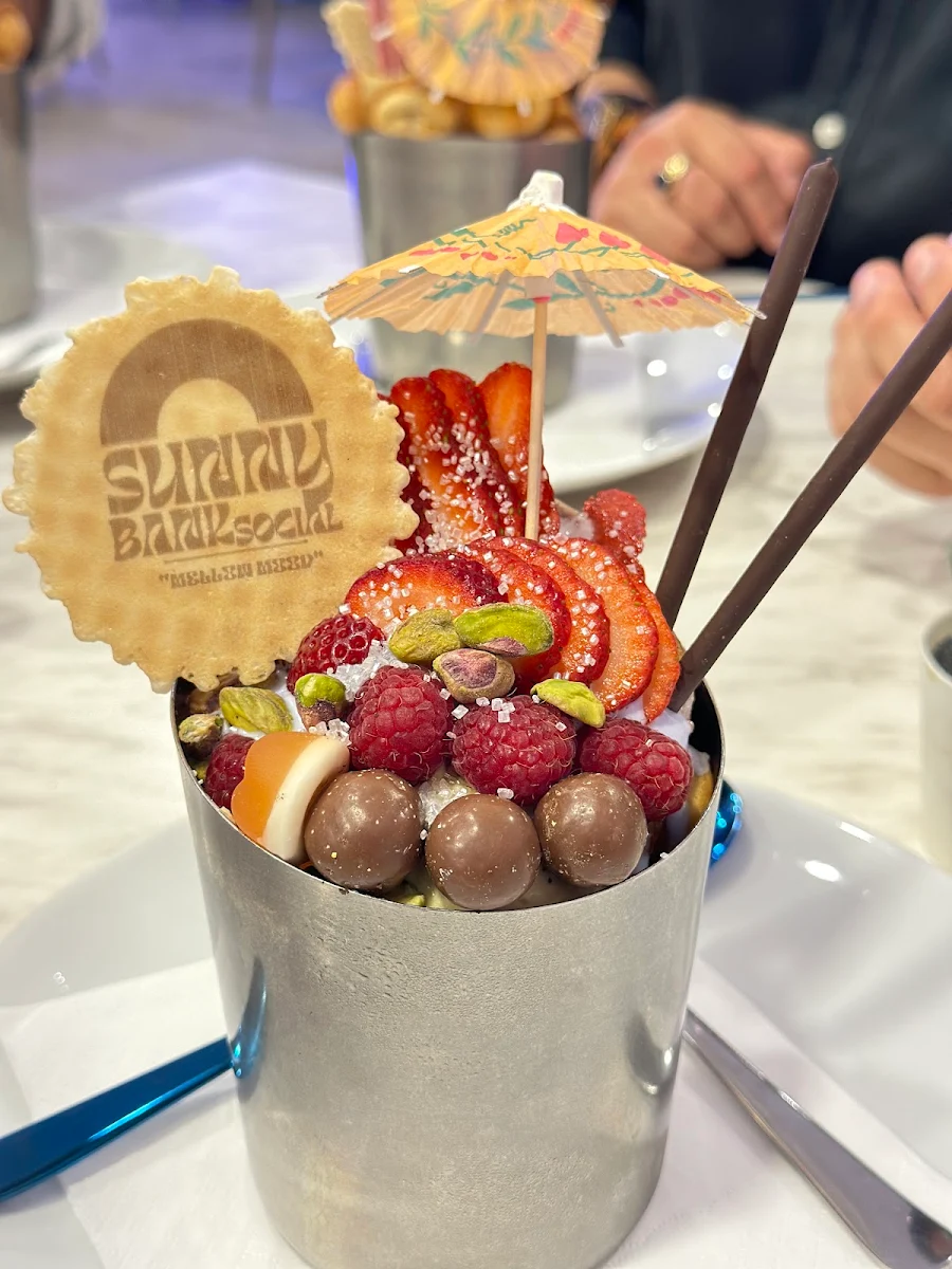 Highlights, Sunnybank Social