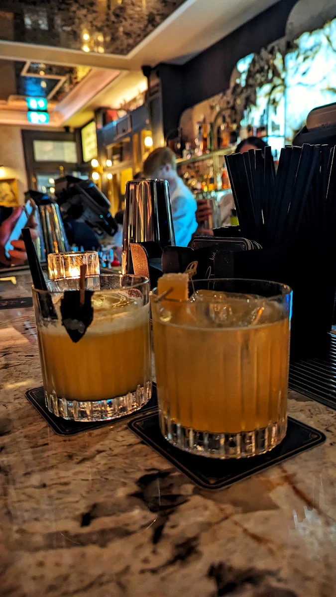 Highlights, The Gatsby Lounge Bar