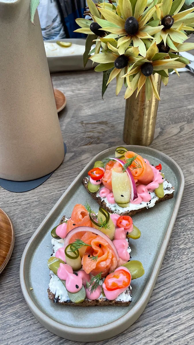 Smoked Salmon Smorrebrod